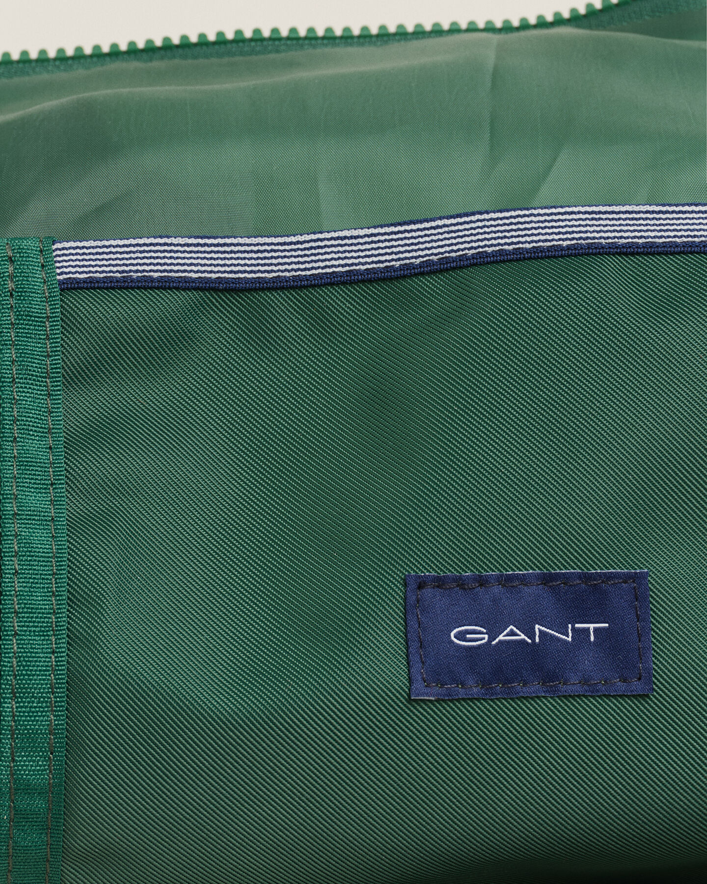 Saco de ginásio Retro Shield