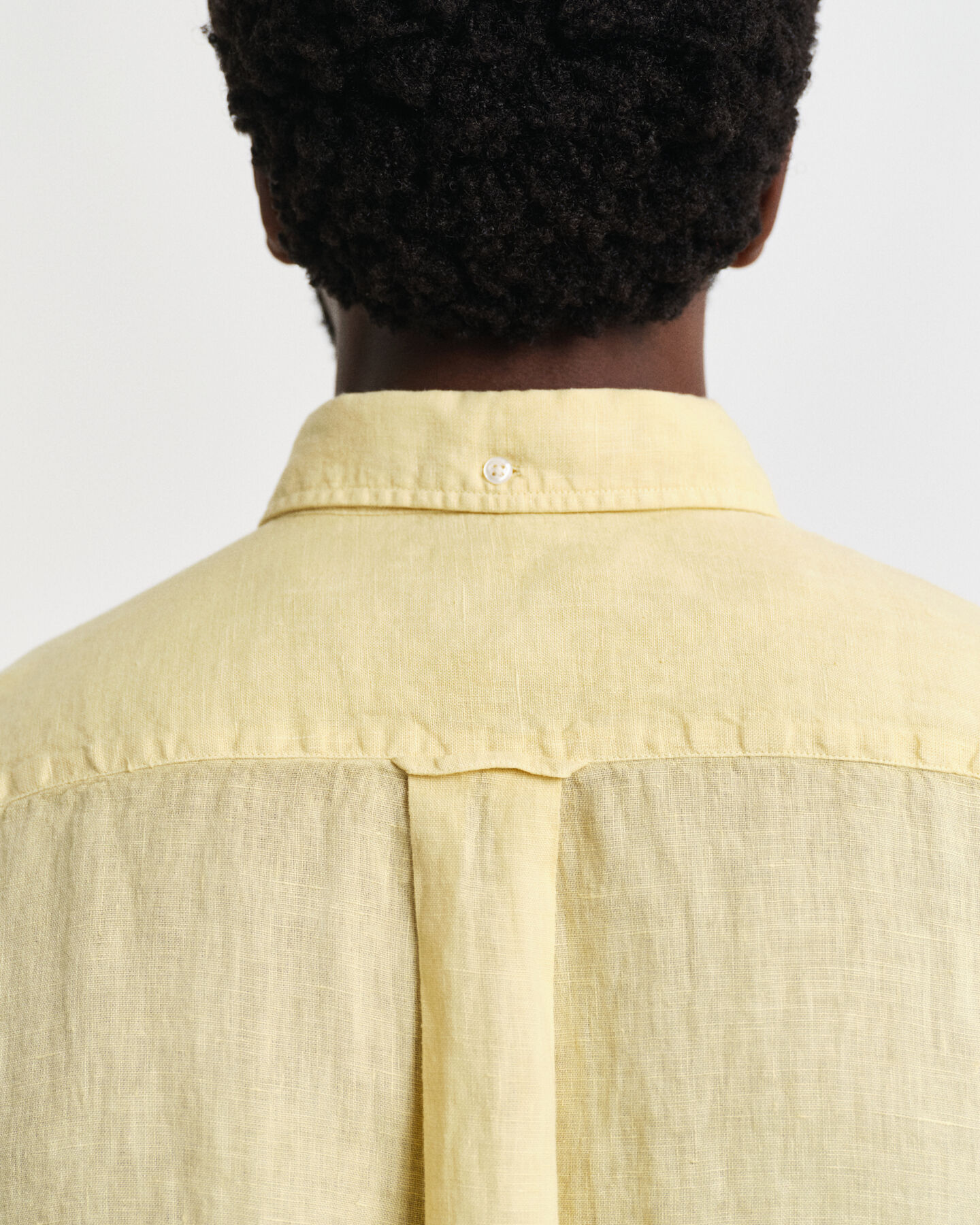 Camisa de linho tingida regular fit