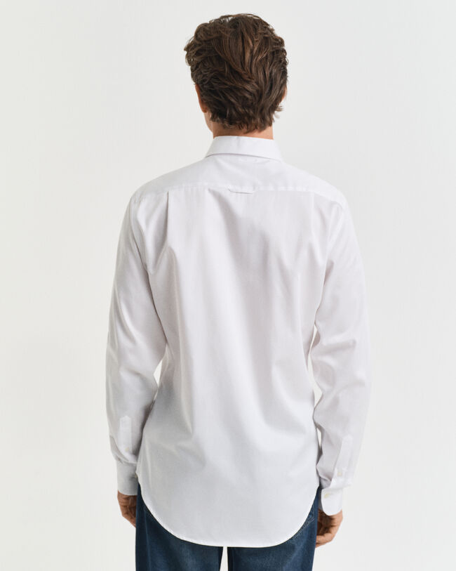Camisa em cetim slim fit