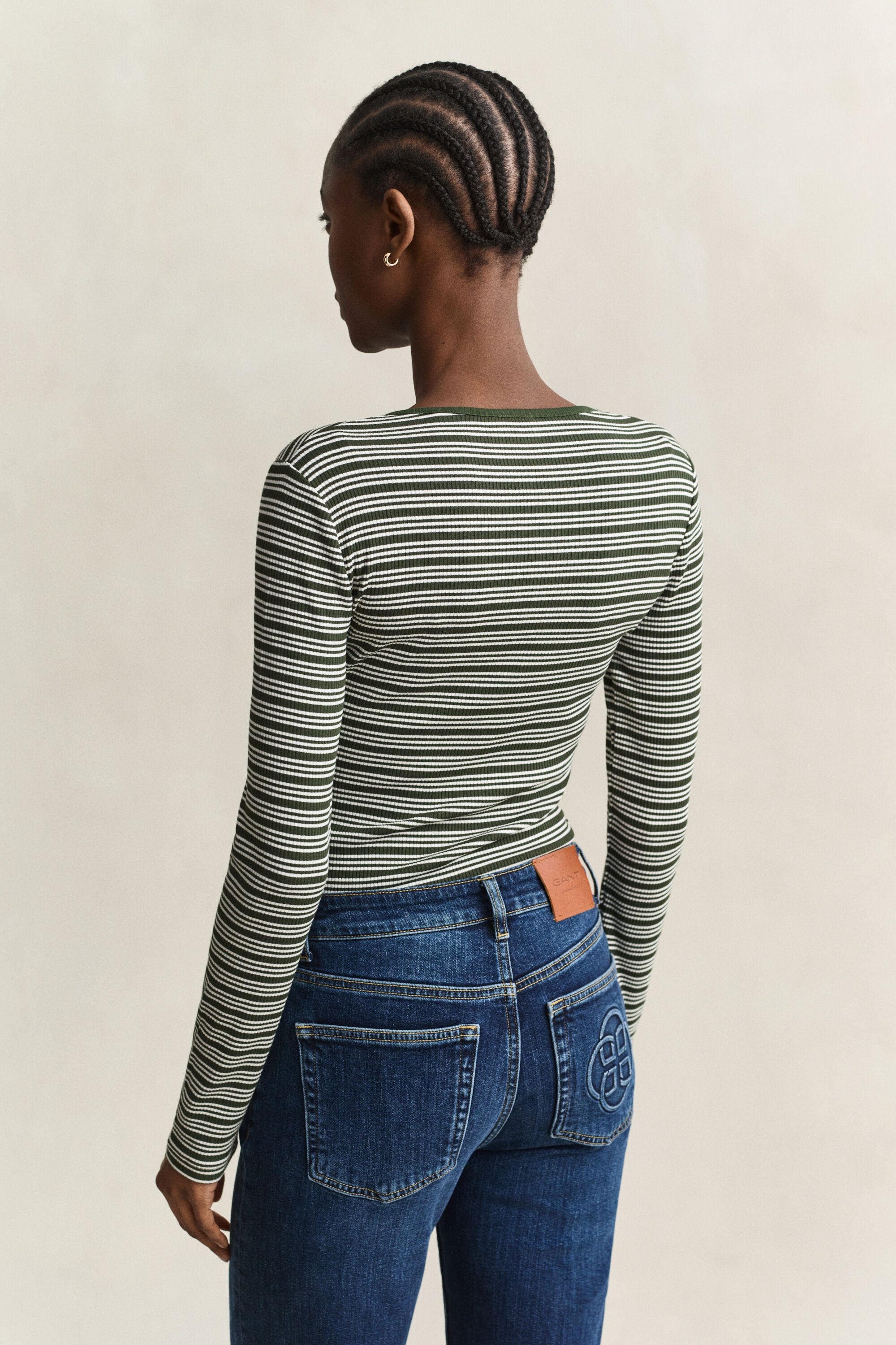 Camisola canelada de manga comprida Henley