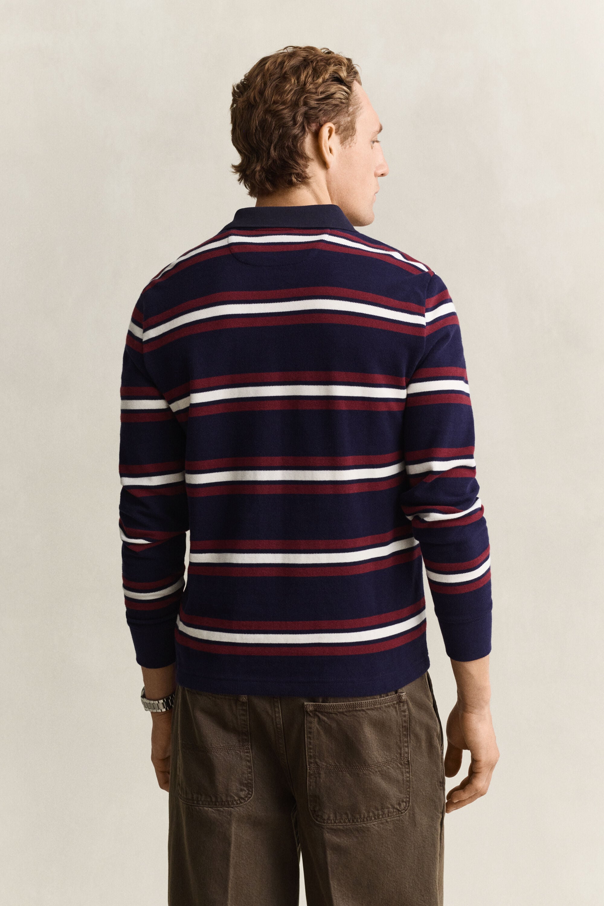 Polo às riscas