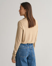 Polo de mangas compridas com detalhe no colarinho