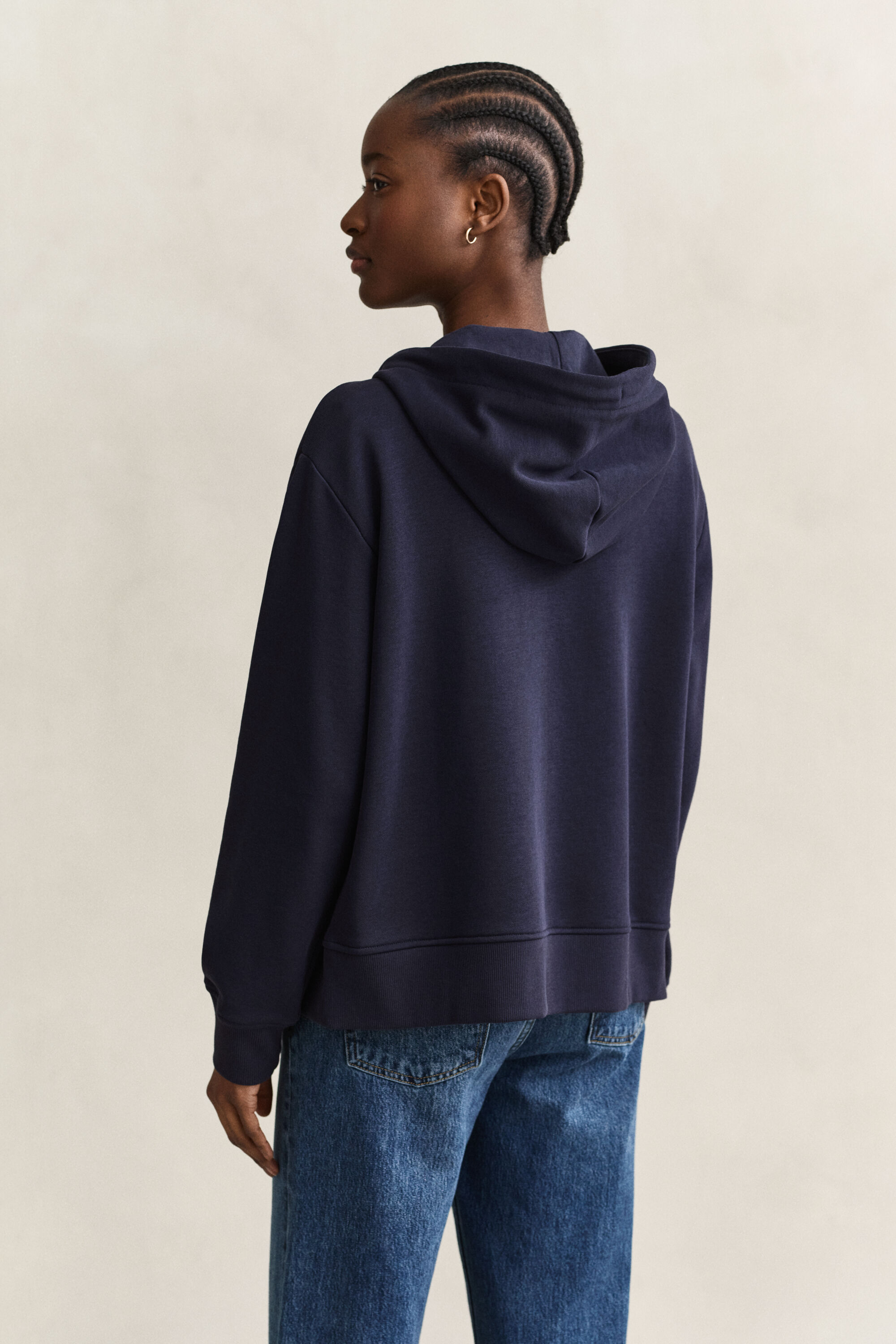 Sweatshirt com capuz e fecho Shield