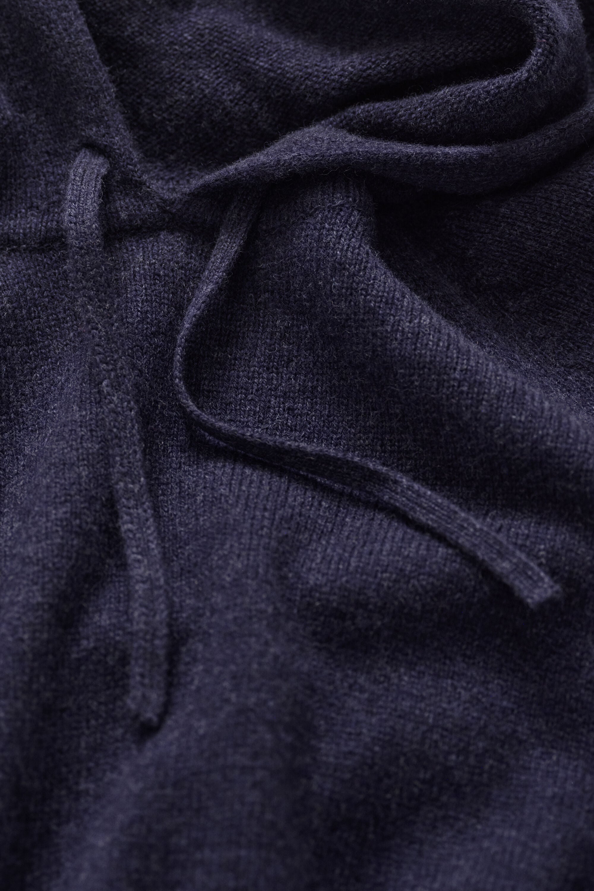 Sweatshirt com capuz em lã e caxemira
