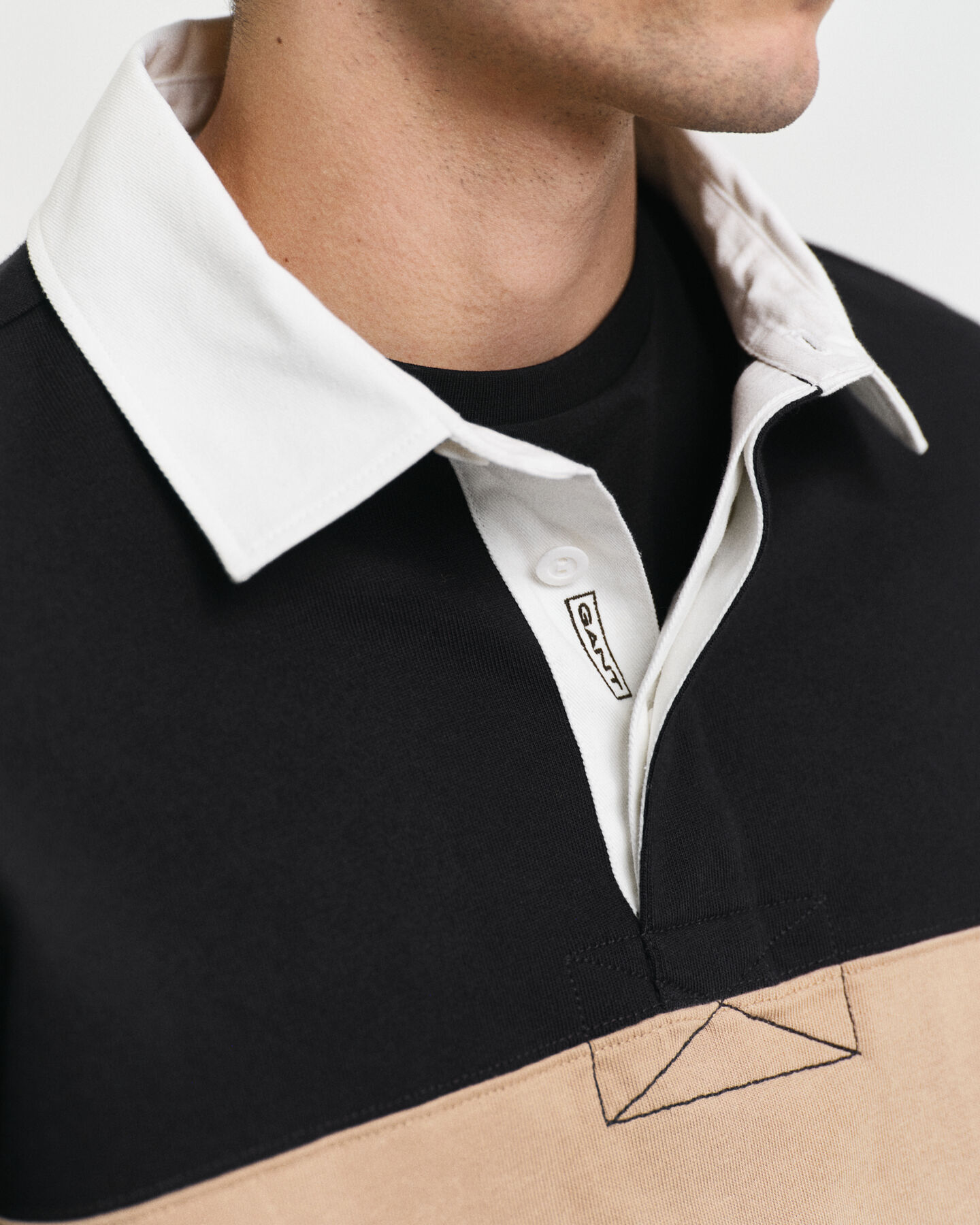 Heavy Rugger &agrave;s riscas em bloco