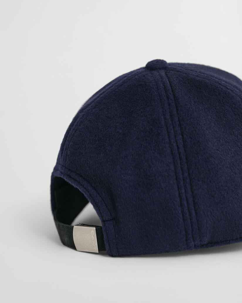 Boné em mélton Lustrous