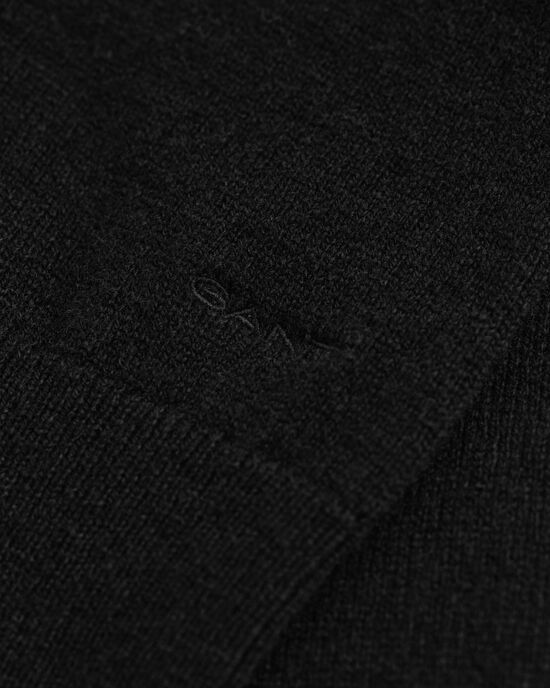 Casaco de malha em lã extrafina