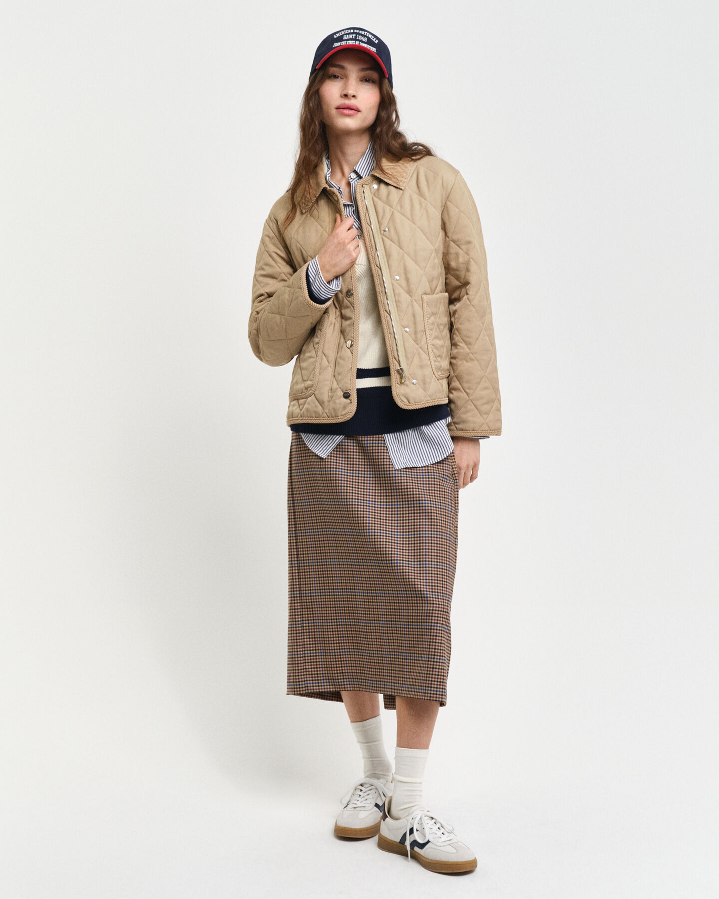 Blusão acolchoado com detalhes em bombazina