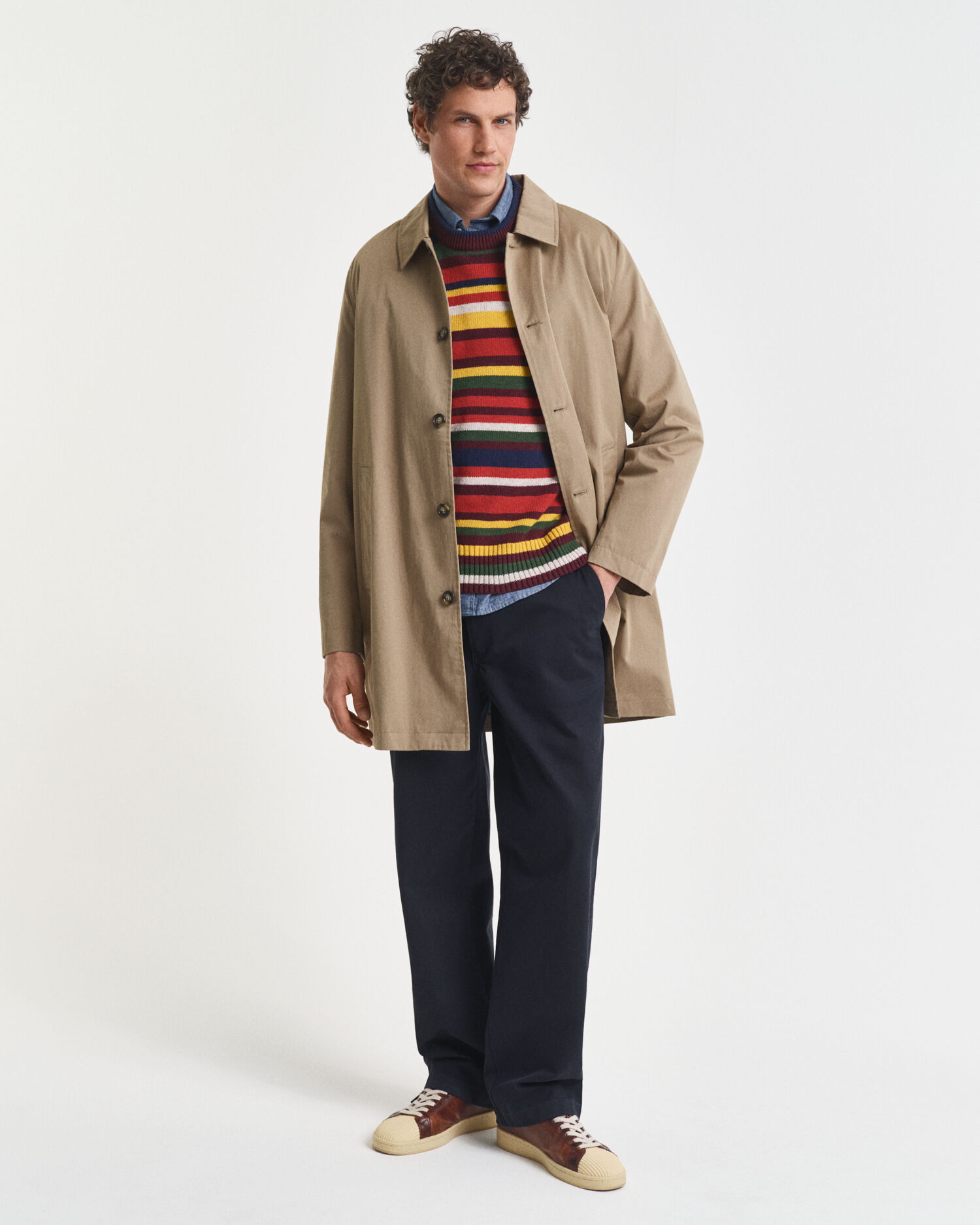 Camisola de malha com decote redondo às riscas multicolor