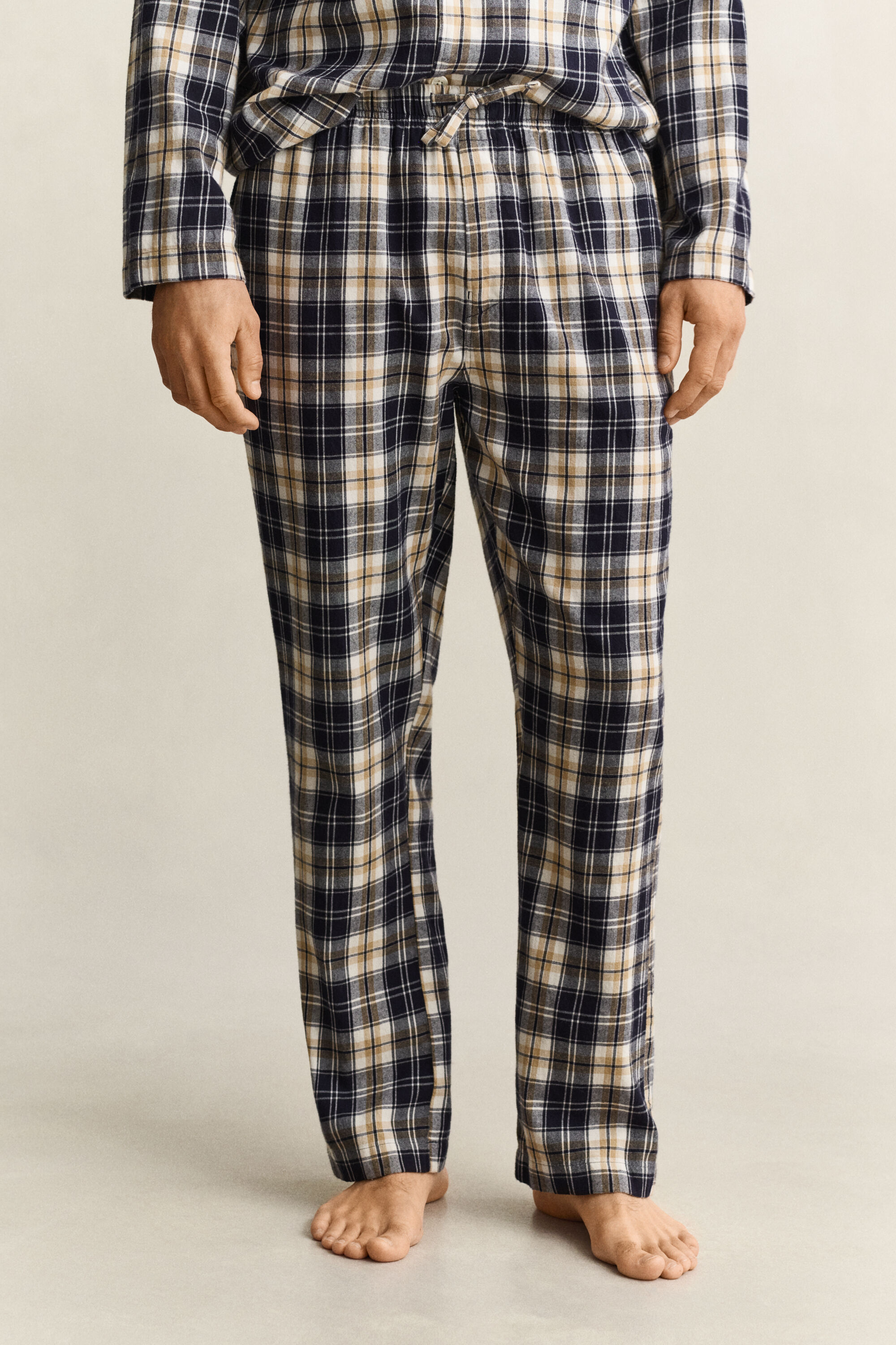 Pijama com padrão de xadrez
