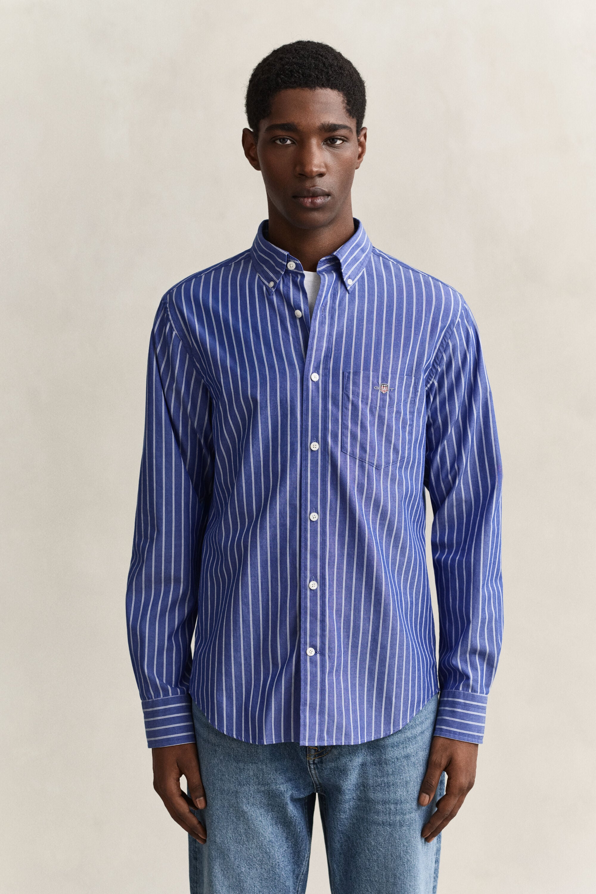 Camisa em popelina às riscas Classic