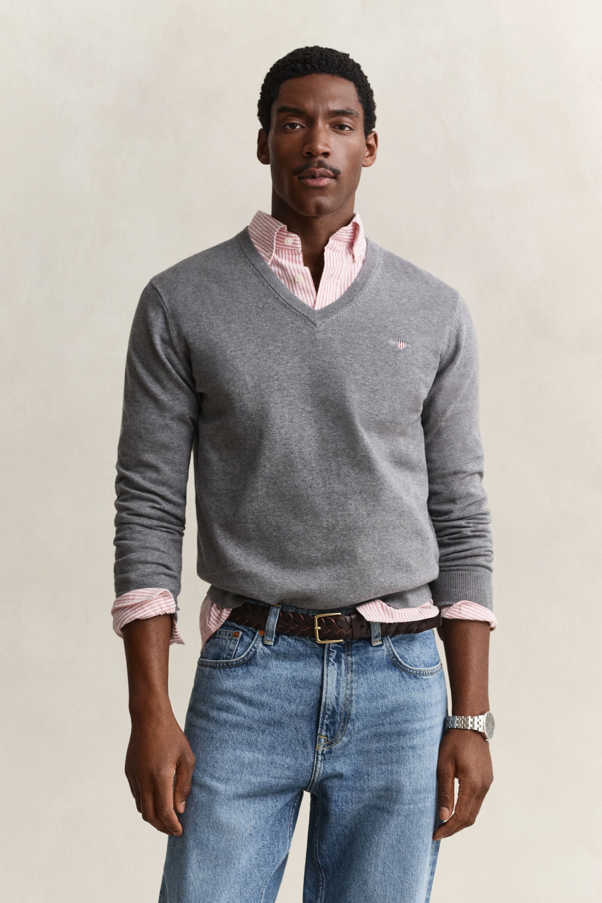 Pullover com decote em V em algodão