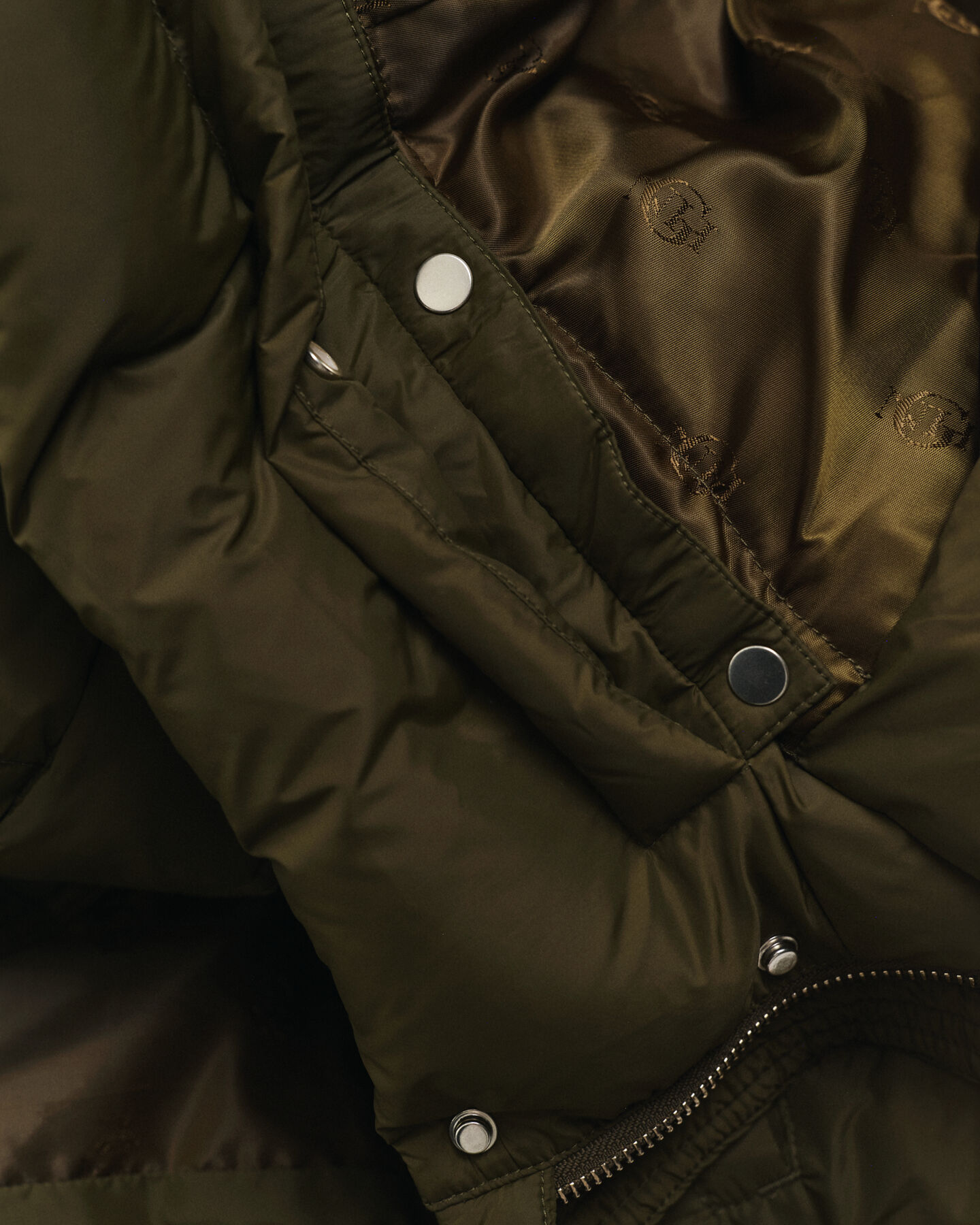 Sobretudo de penas comprido