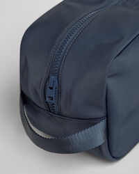 Nécessaire Banner Shield