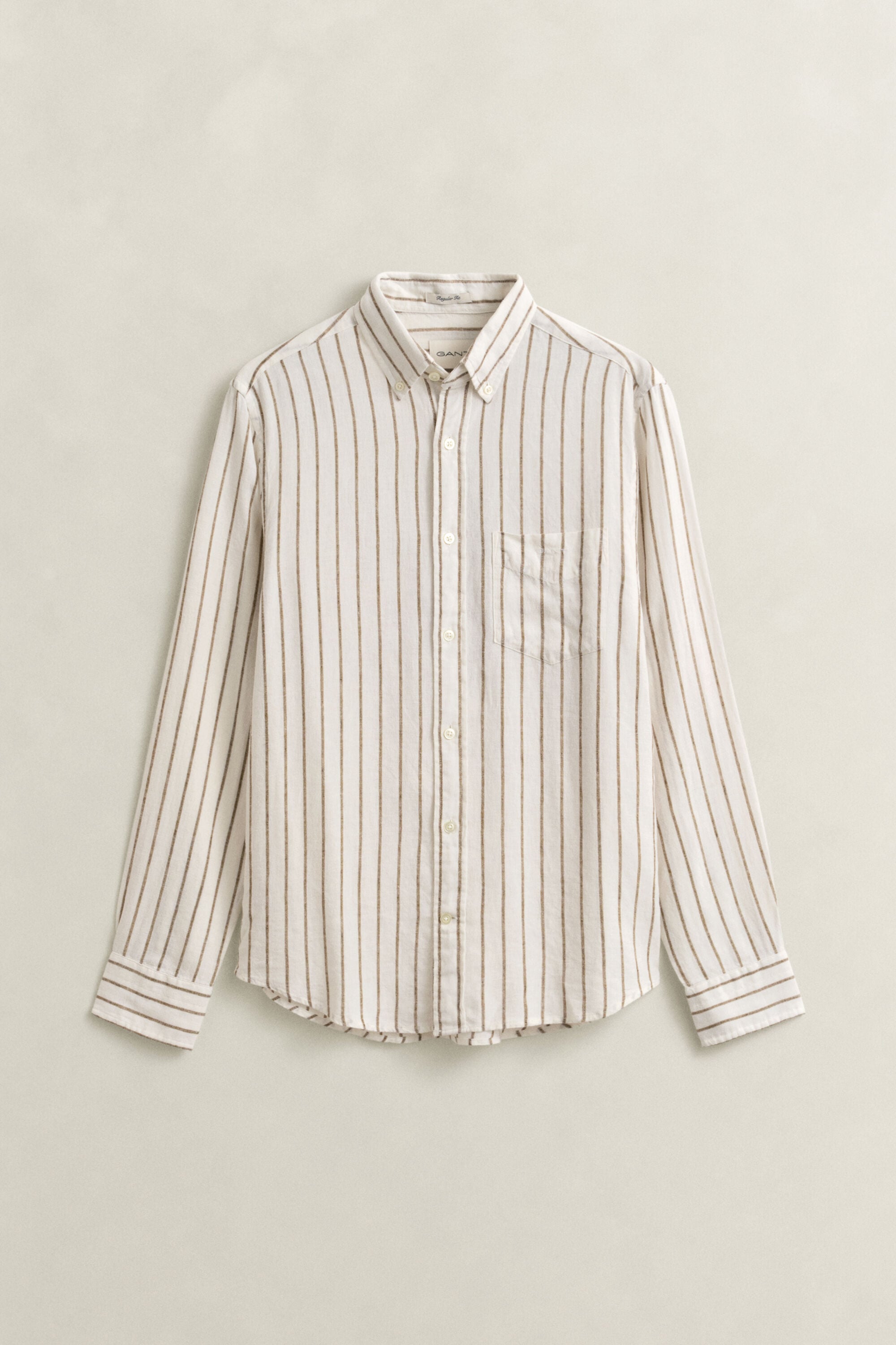 Camisa em mistura de linho às riscas