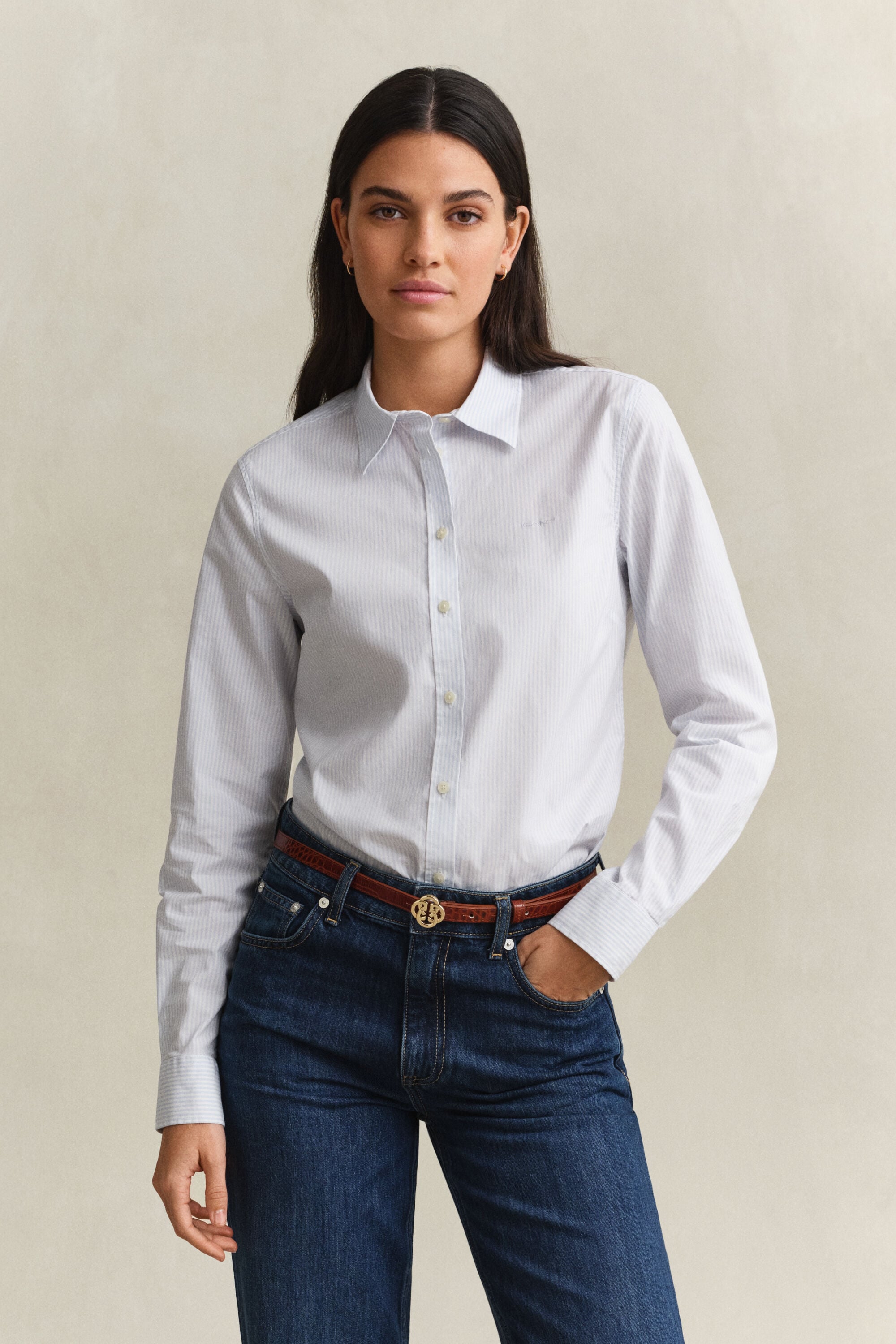 Camisa em popelina às riscas