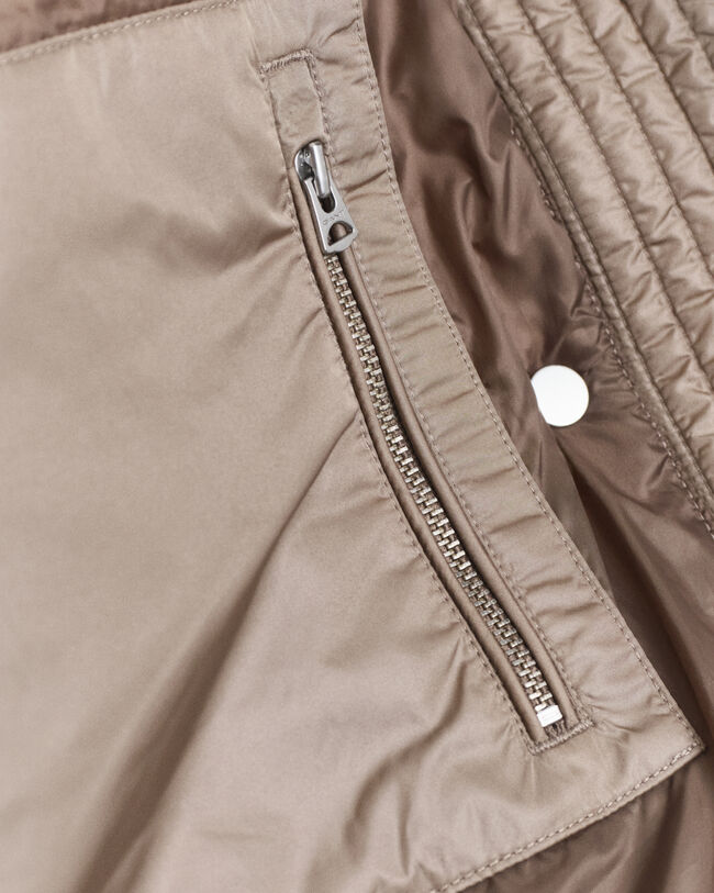 Blusão de penas relaxed fit