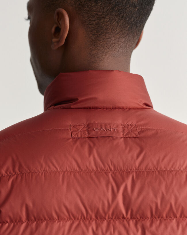 Blusão de penas leve