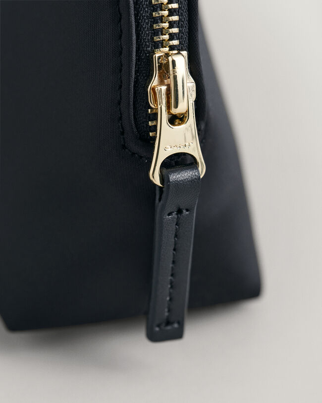 N&eacute;cessaire em tecido