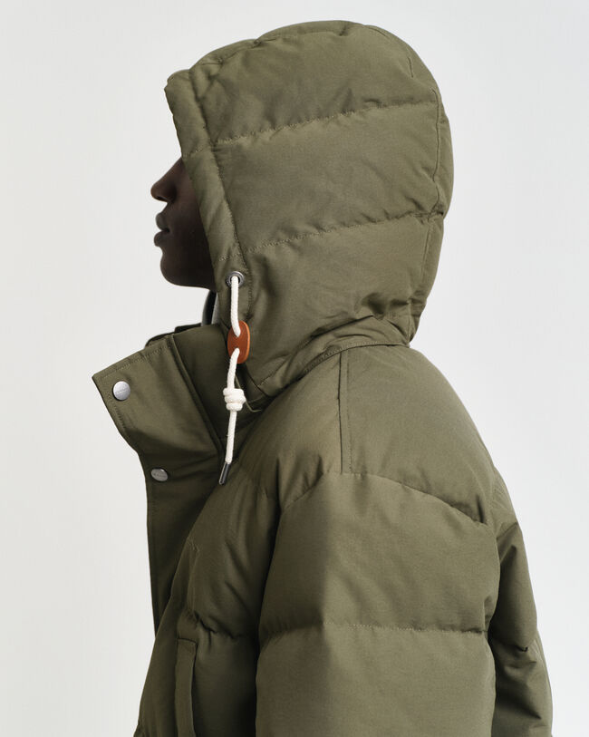 Blusão de penas de comprimento médio grosso