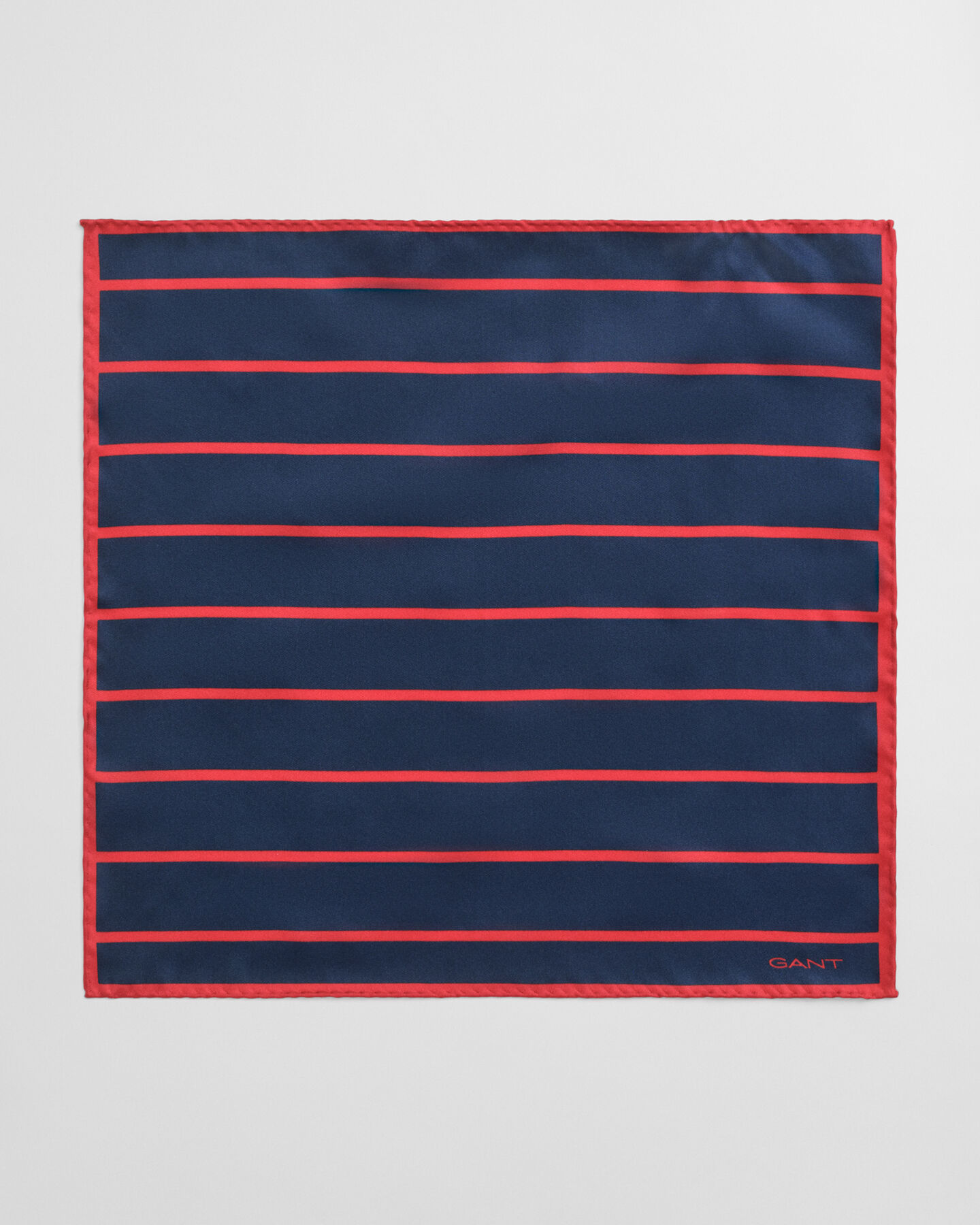 Lenço de bolso às riscas