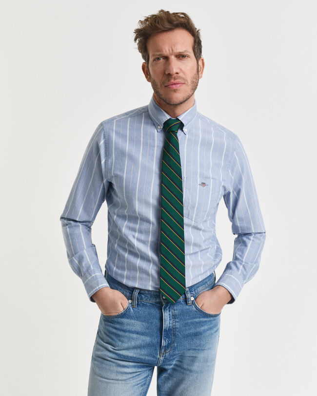Camisa Oxford clássica às riscas regular fit