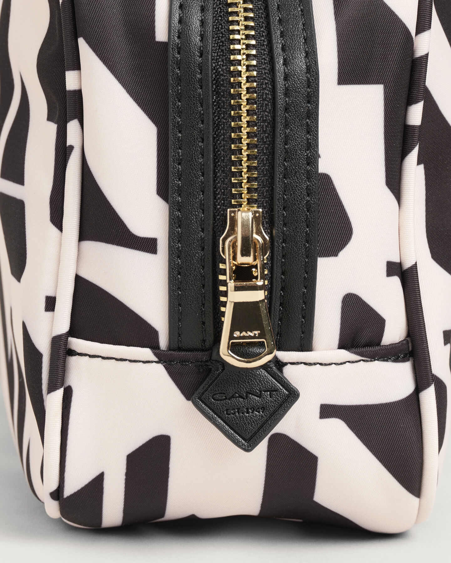 N&eacute;cessaire com estampado