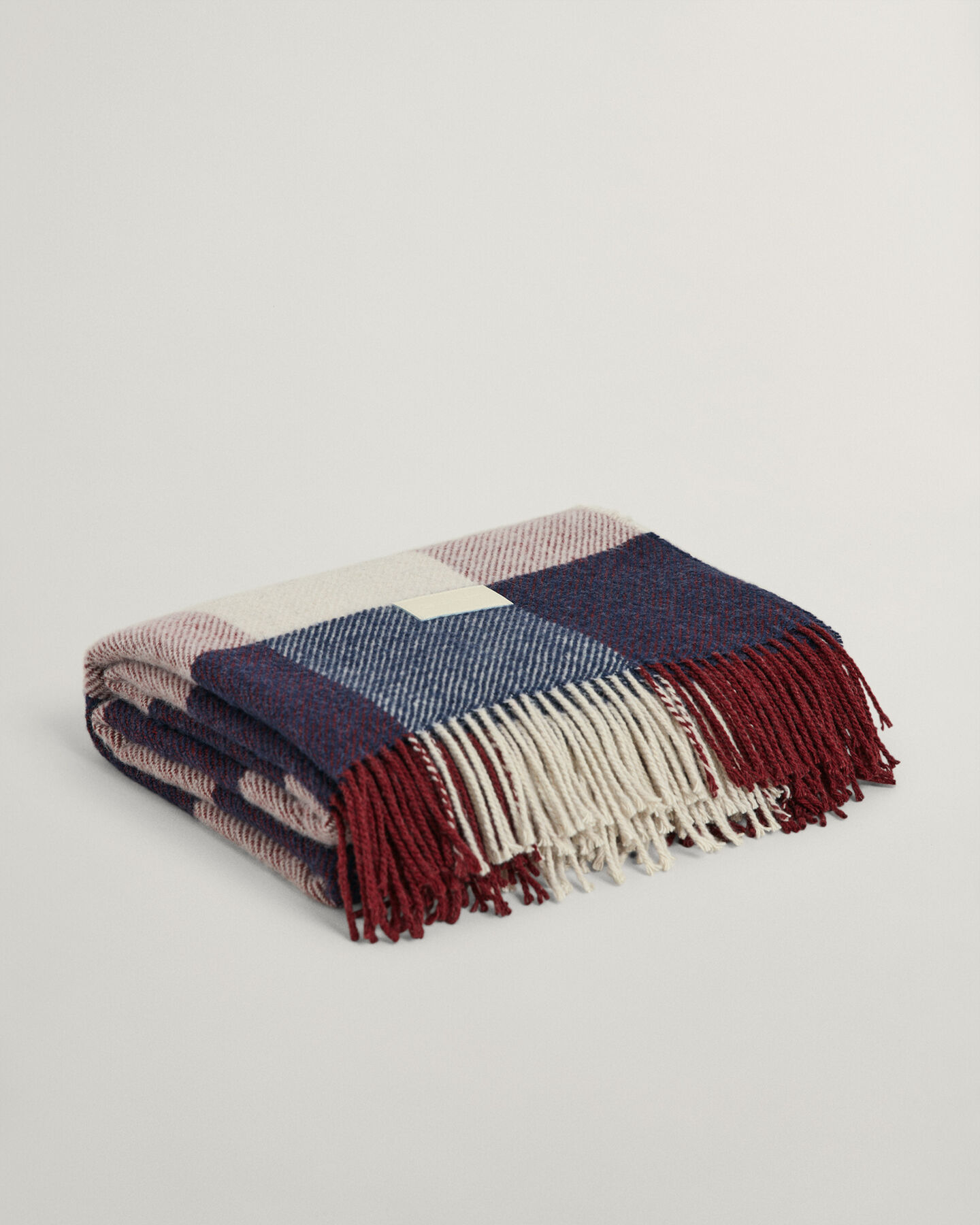 Manta decorativa com padrão de xadrez