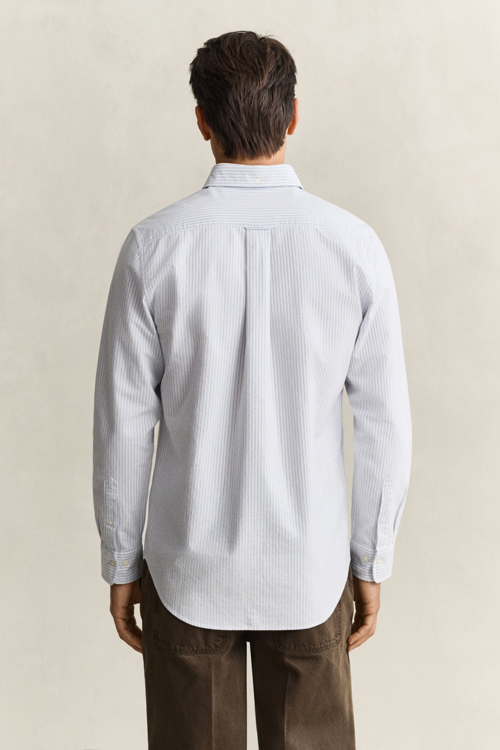 Camisa em algodão Oxford escovado às riscas