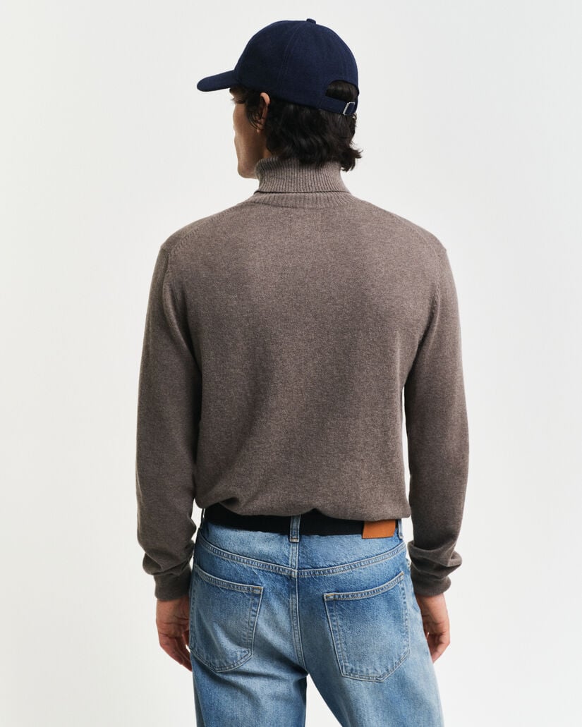 Camisola de gola alta em lã e algodão