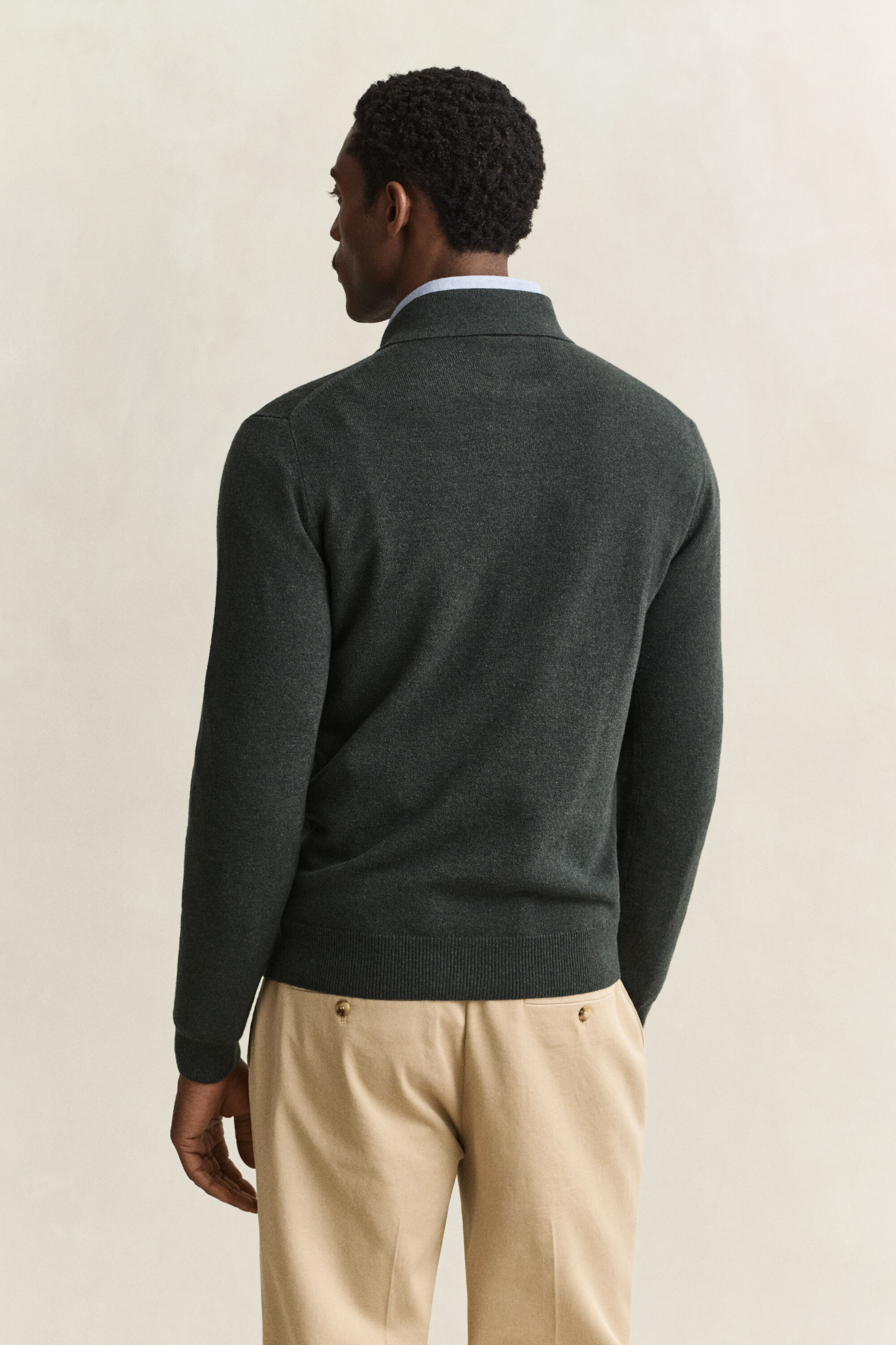 Camisola de malha tipo polo em lã extrafina