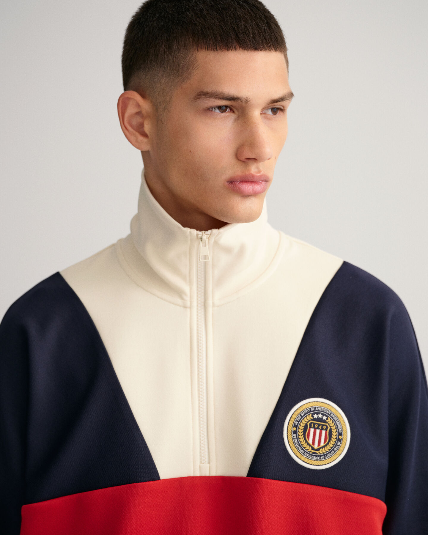 Sweatshirt com meio fecho Tracksuit Crest Shield