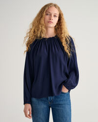 Blusa com decote à barco
