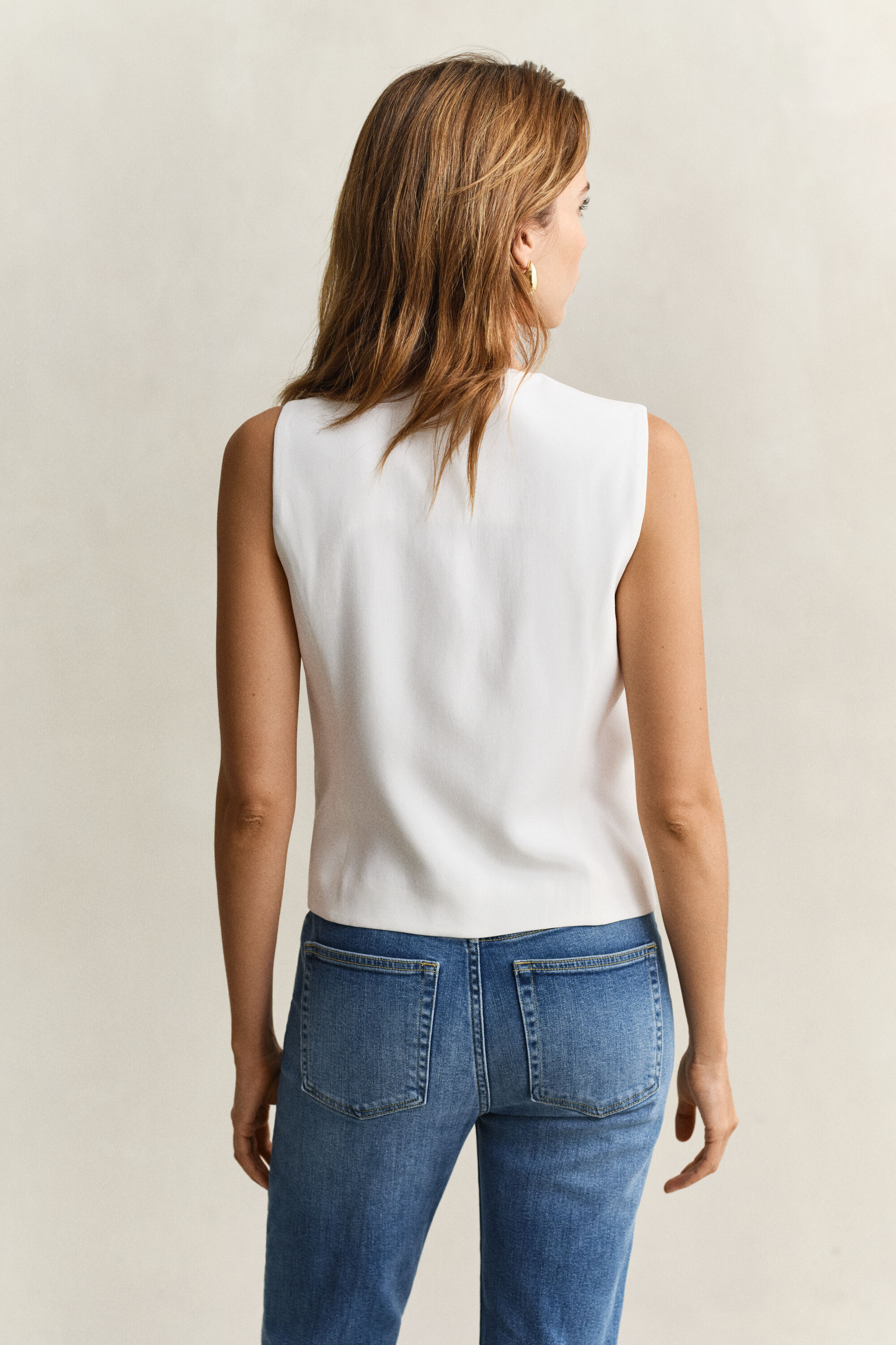 Colete em tecido crepe