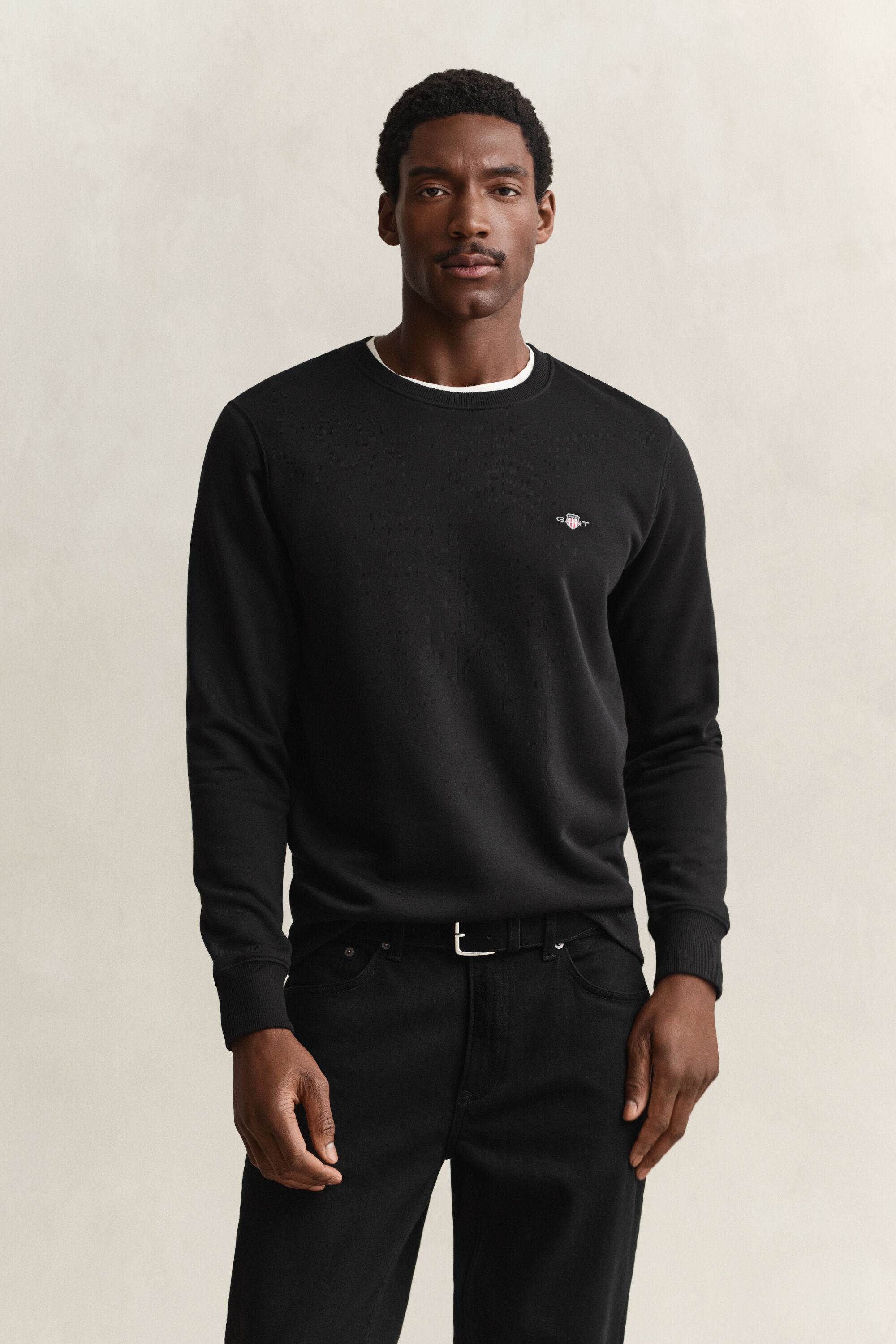 Sweatshirt com decote redondo Shield
