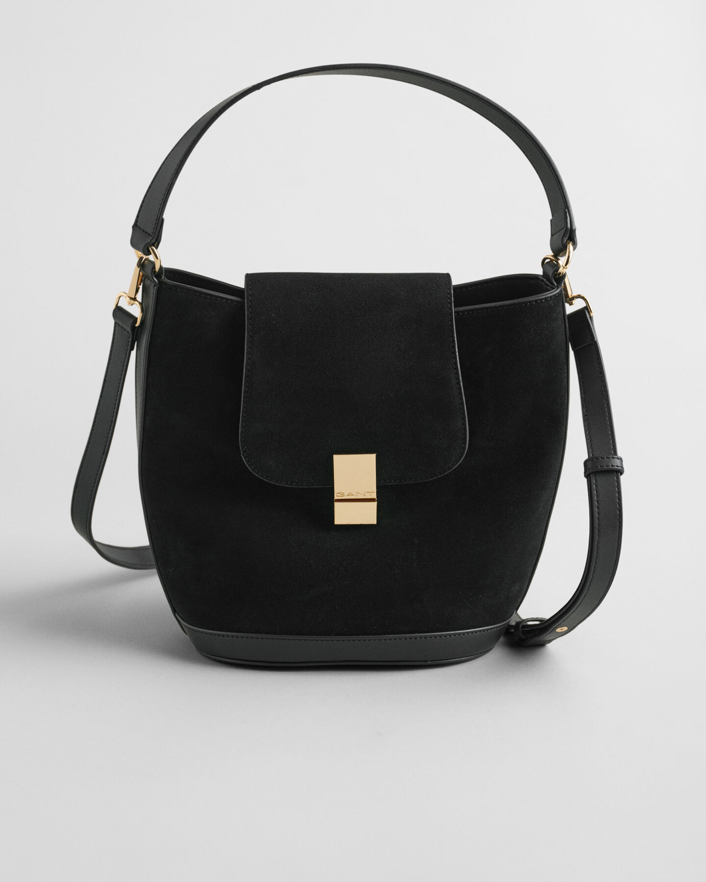 Mala tipo saco em camurça