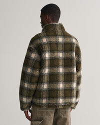 Polar com fecho de correr axadrezado