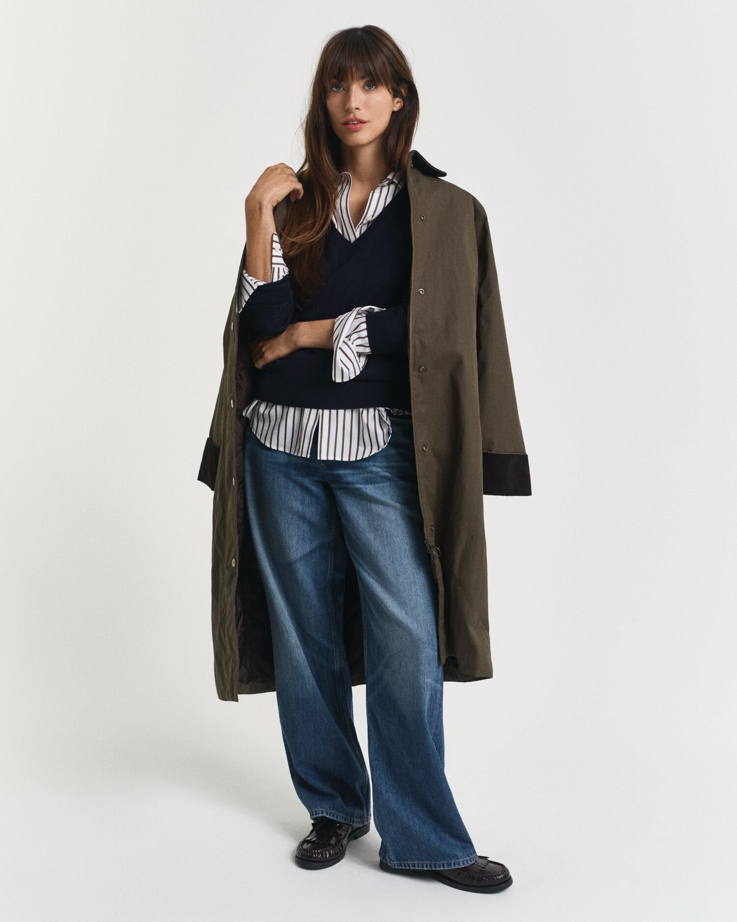 Pullover com decote em V em lã de merino extrafina