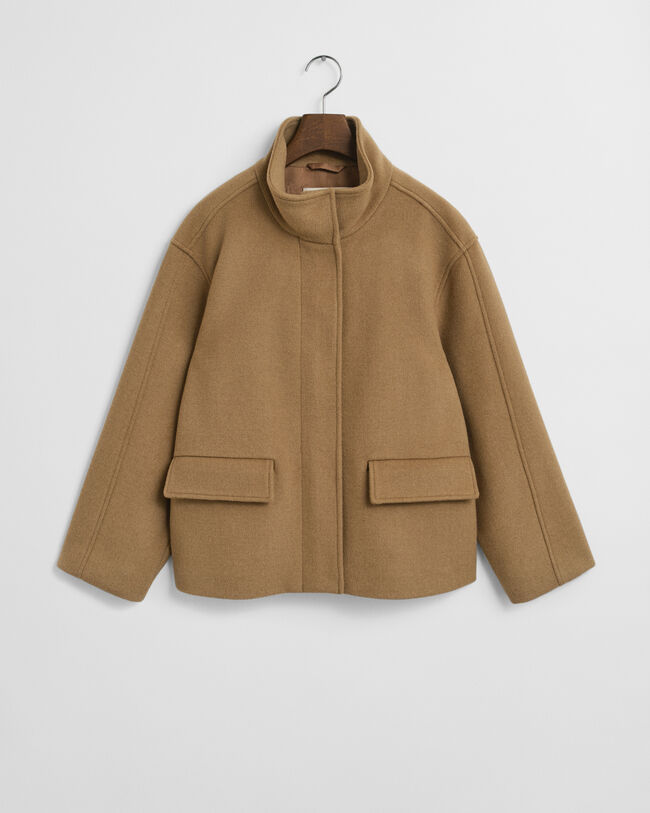 Casaco curto em lã com fecho de correr