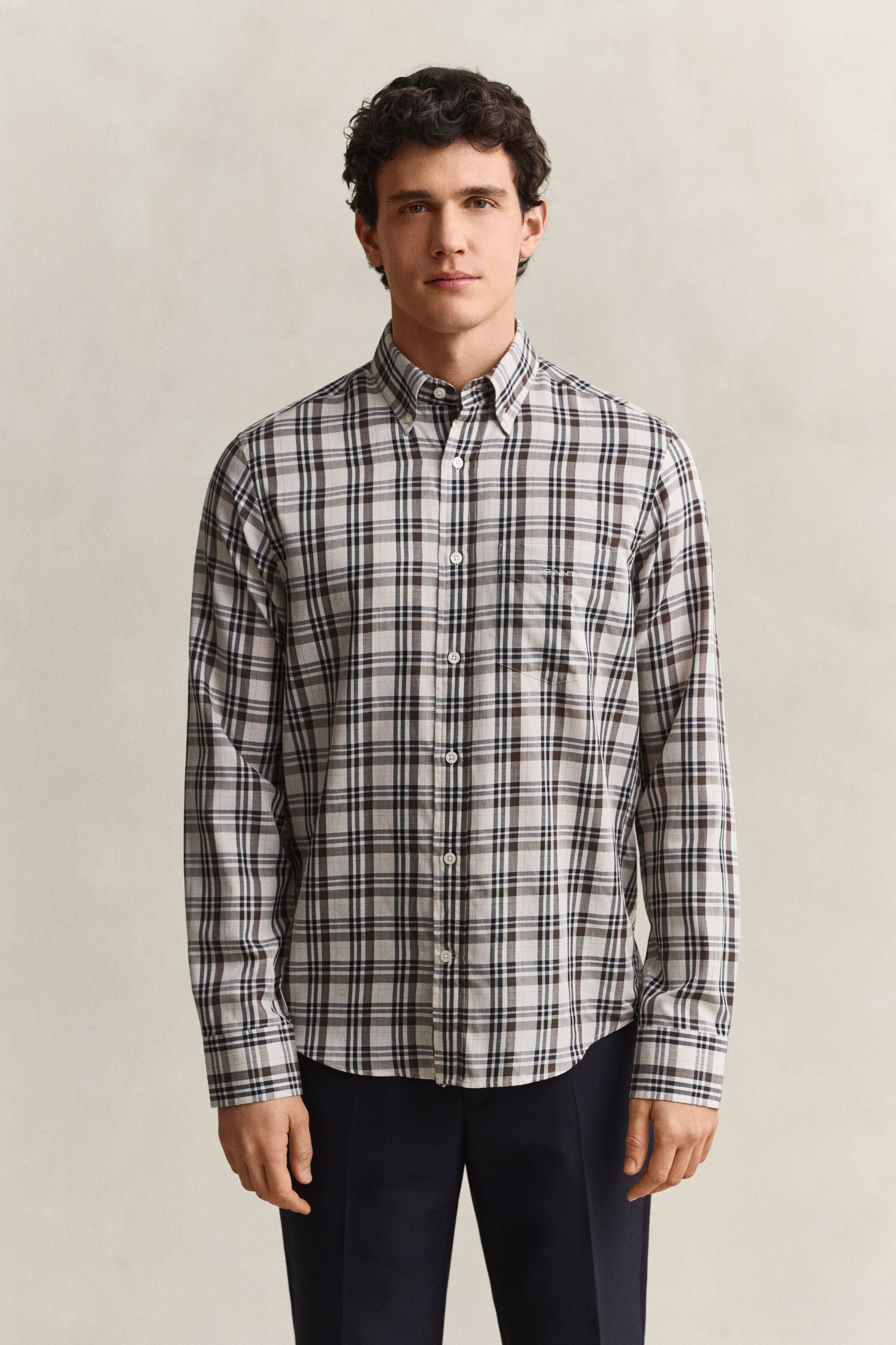 Camisa de sarja com padrão de xadrez