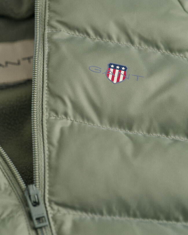 Macac&atilde;o almofadado Shield Baby