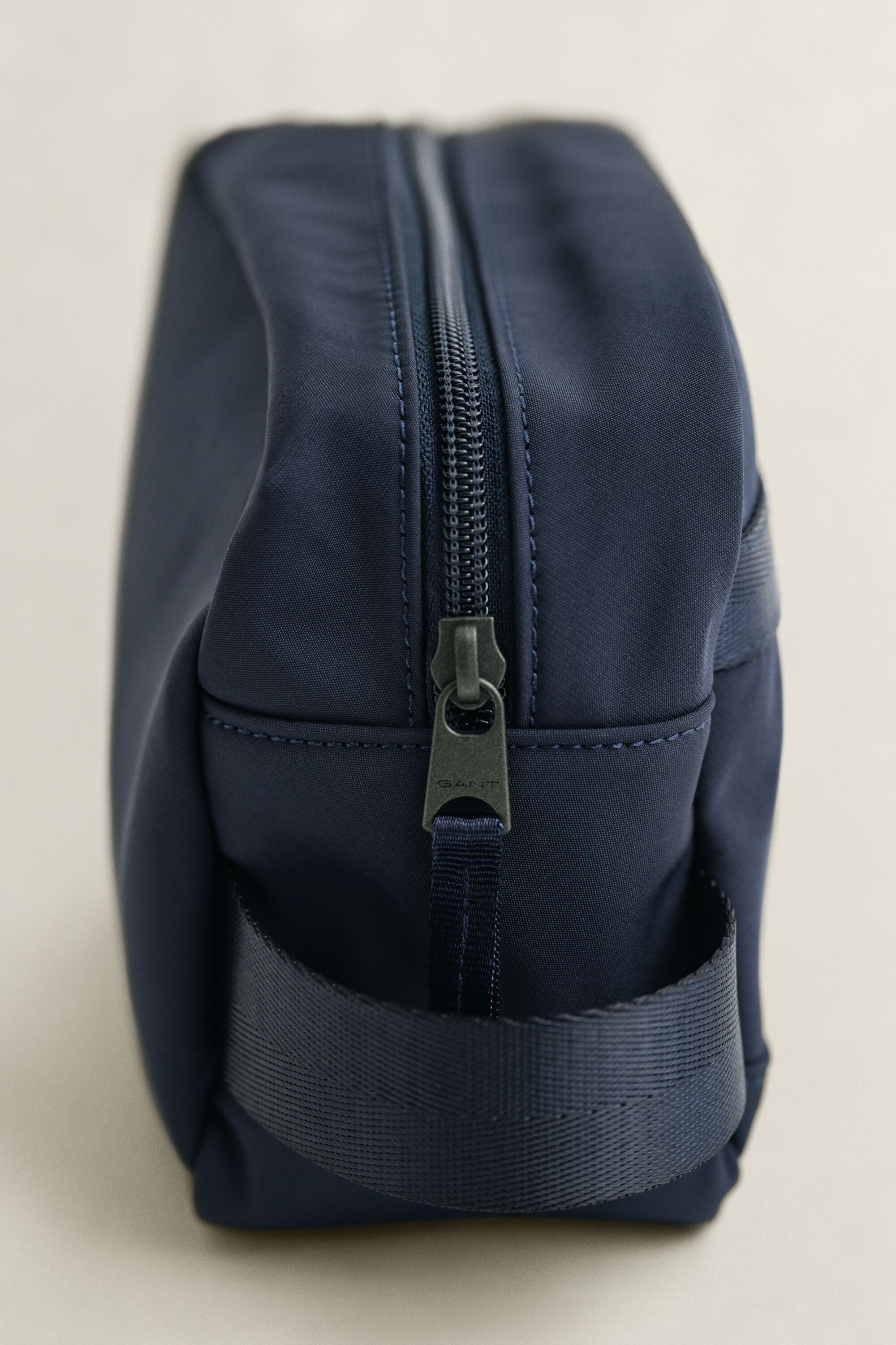 Nécessaire Essential