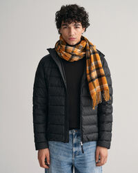 Cachecol com padrão de xadrez