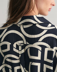 Cafetã de manga curta com estampado Monogram