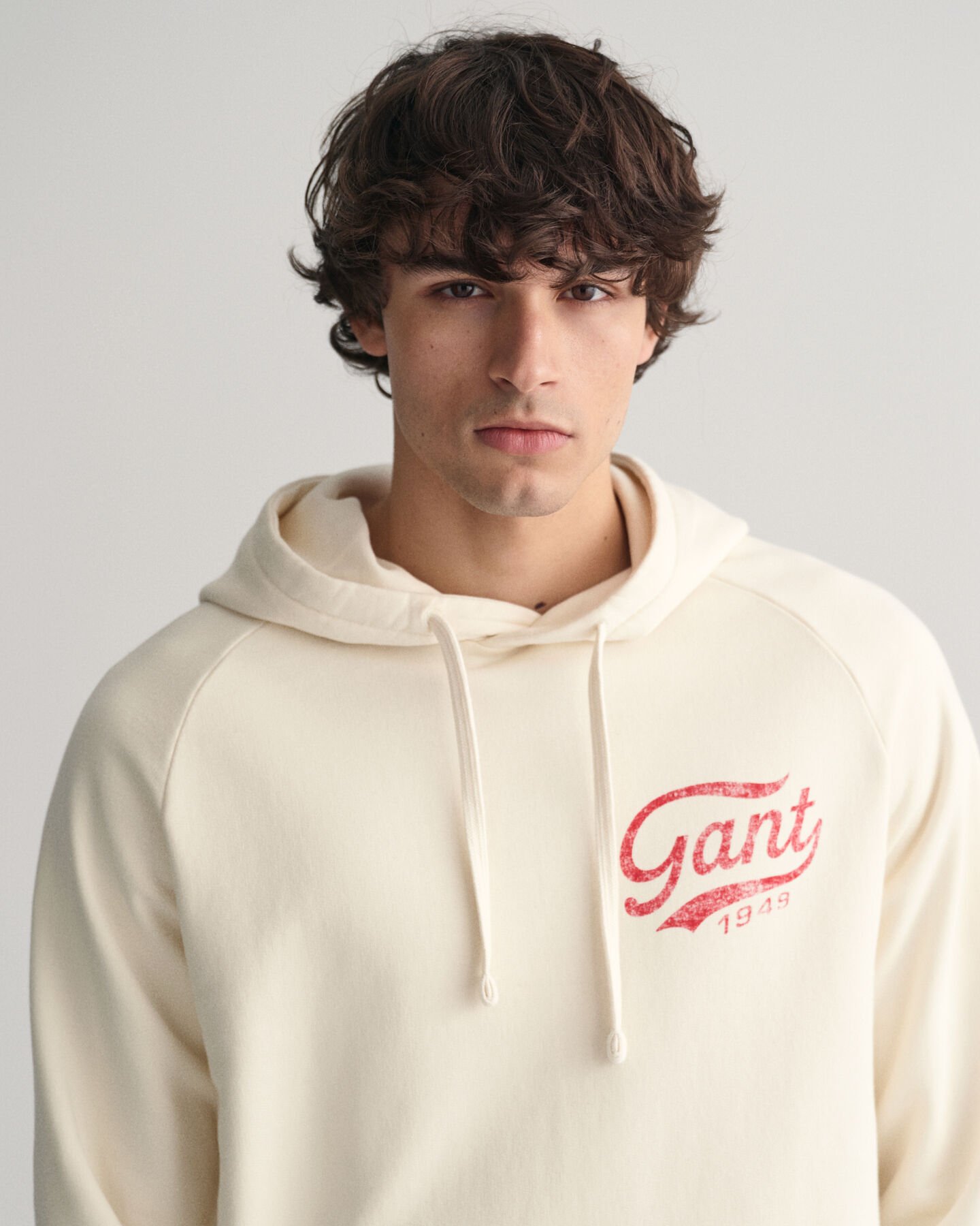 Sweatshirt com capuz e lavagem intensa