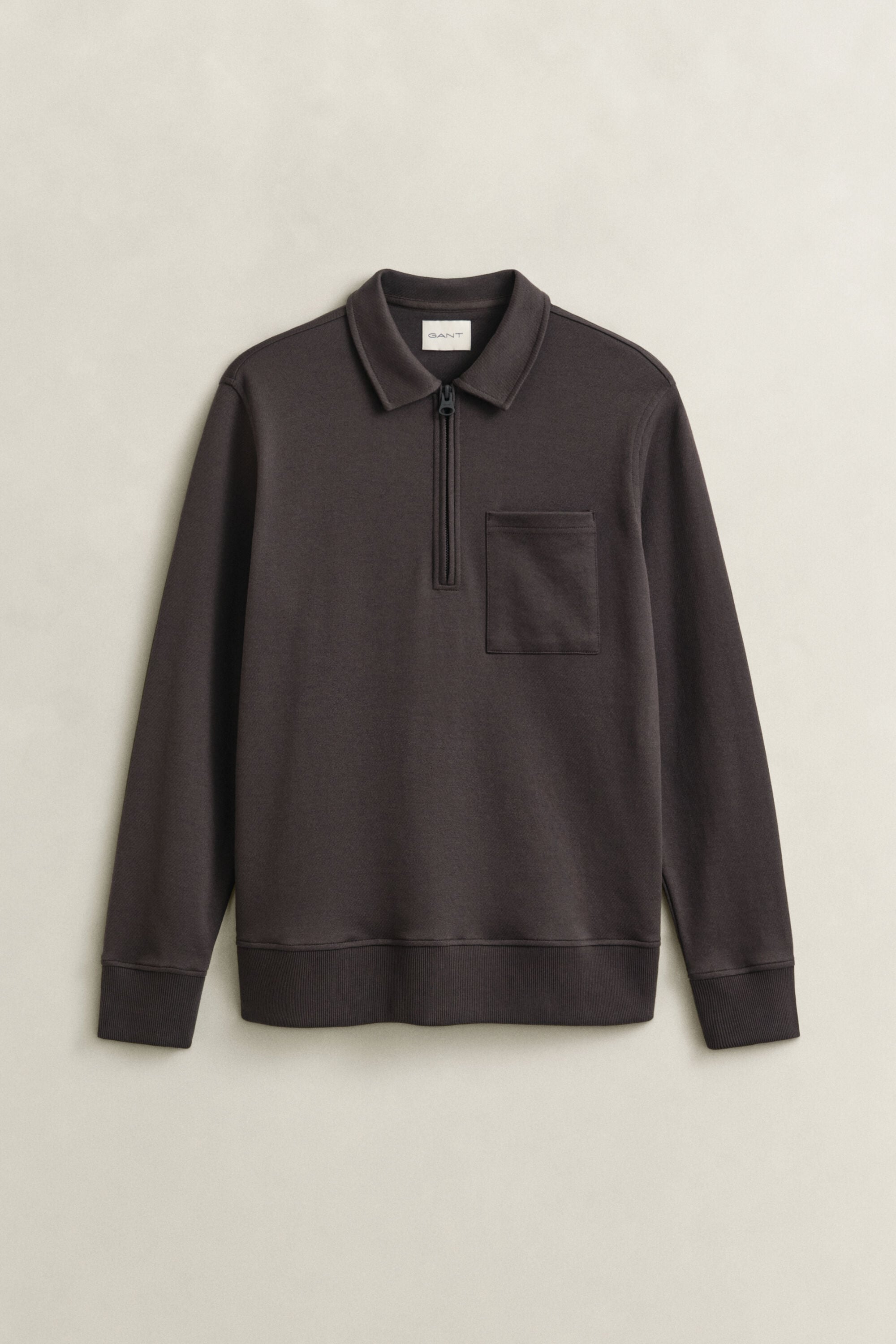 Sweatshirt com meio fecho