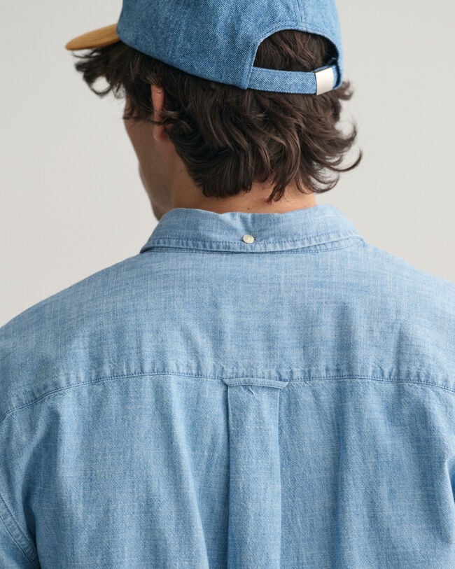 Camisa em chambray relaxed fit