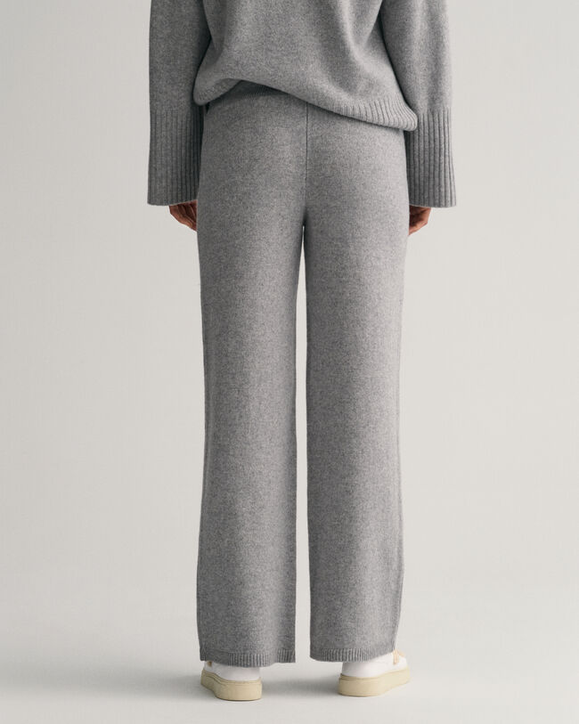 Cal&ccedil;as Lounge