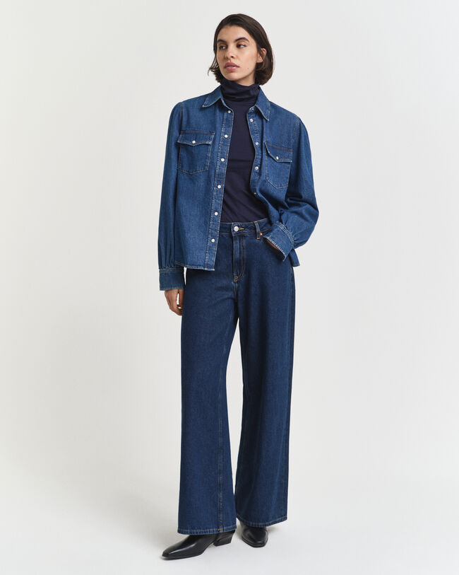 Top com gola alta em algodão leve