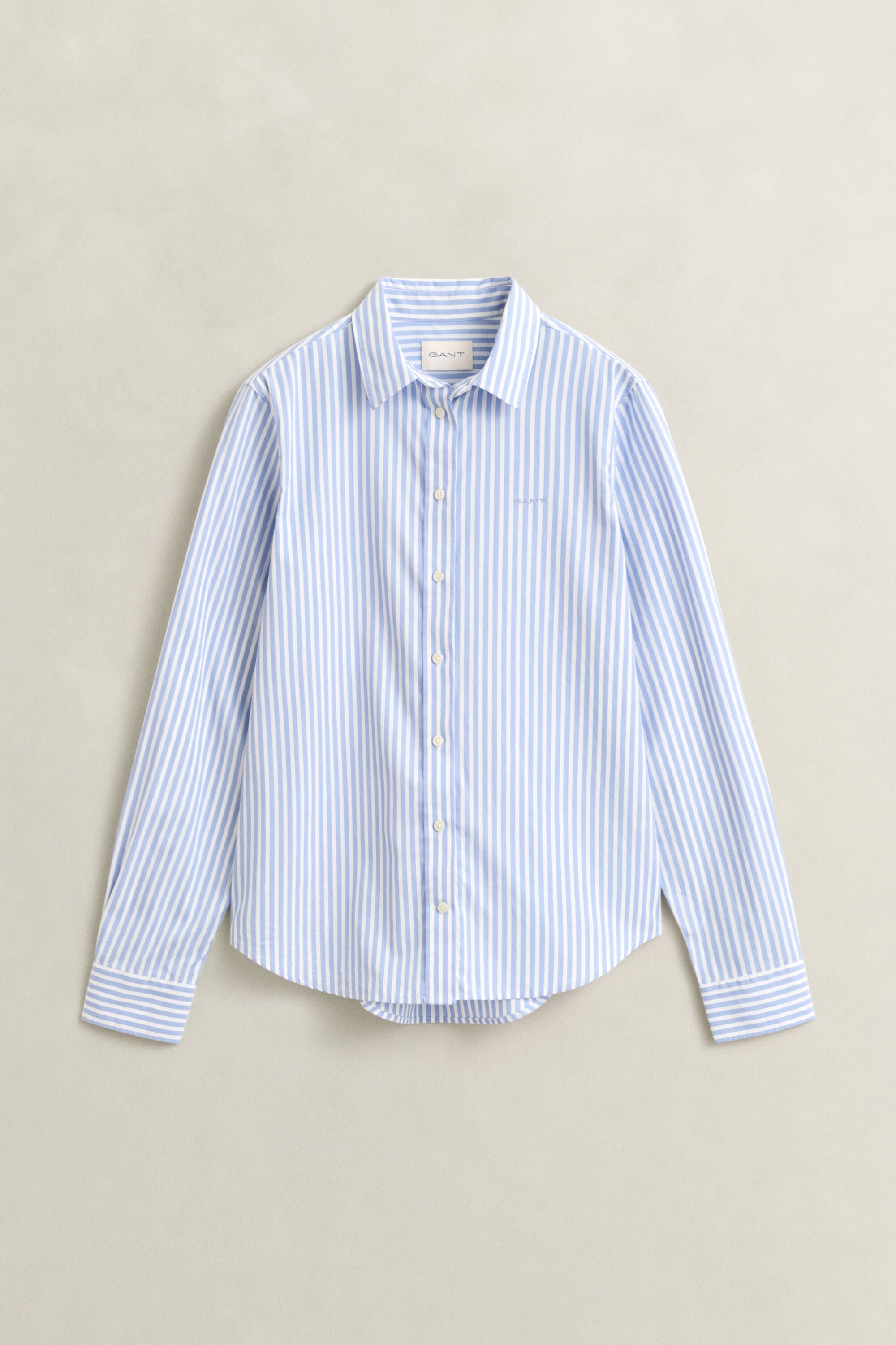 Camisa em popelina às riscas clássica regular fit
